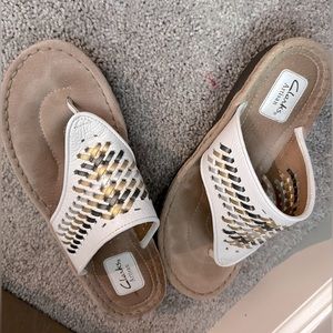 Clark’s Sandals Size 10
